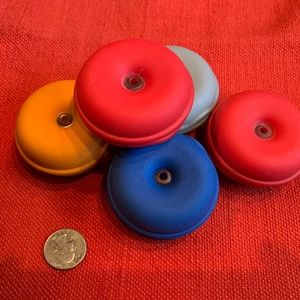 Five small cable turtles